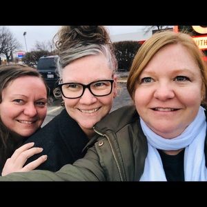 Meet your Posher, Sharon